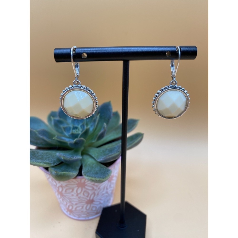 Vtg Estate Napier White Cream Faux Stone Textured Round Drop Earrings Pierced